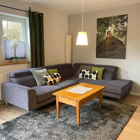 Apartment Haus Hahnfelsblick *